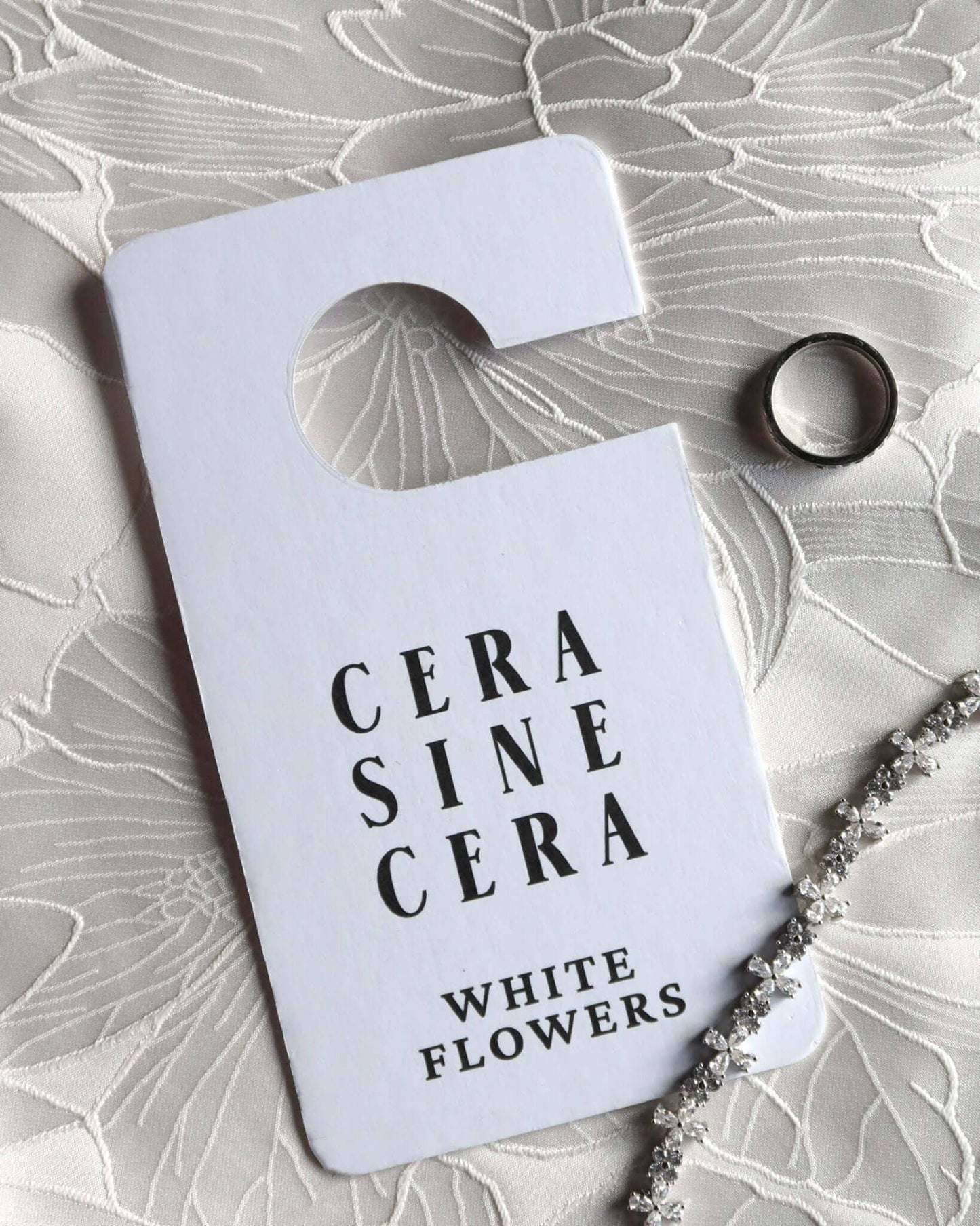 White Flowers Fragrance Tag