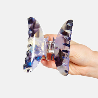 Baby Dolly Claw Clip in Milk Jelly