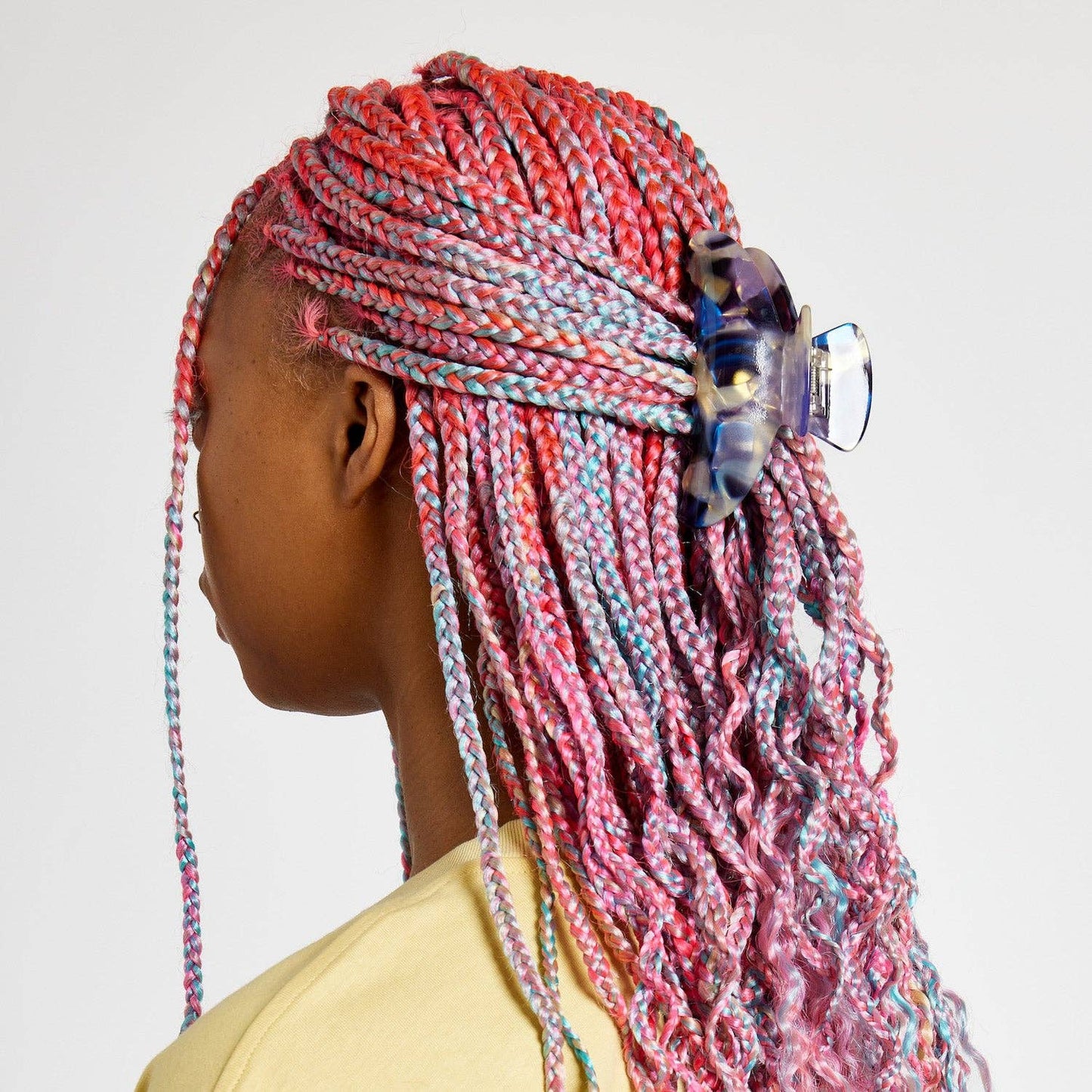 Baby Dolly Claw Clip in Milk Jelly